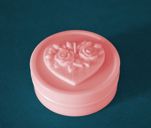 Forma na svíčky Srdce 2 růže v. - průměr 10cm