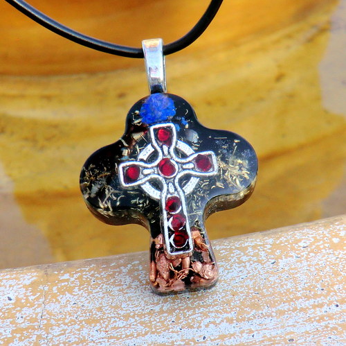 Keltský kříž se 7 granáty * Ochranný talisman — foto 1