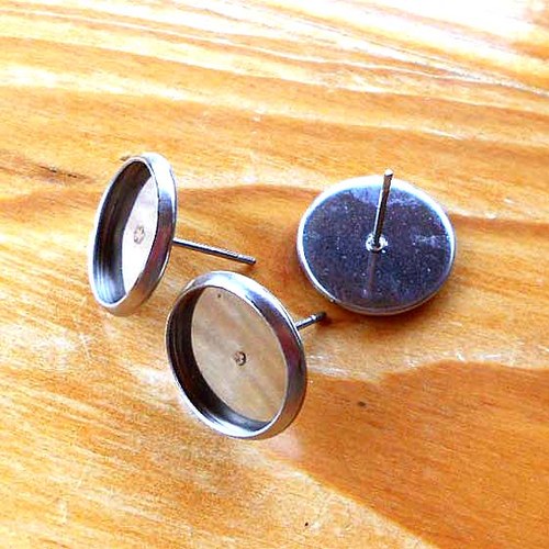 Puzetky s Lůžkem 12mm - 2ks - Chirurgická Ocel