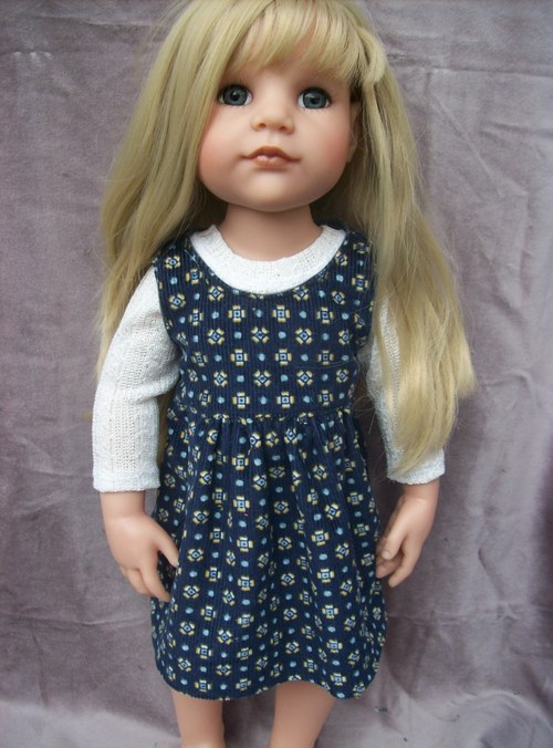 Manžestrová šatovka pro GOTZ Hannah — foto 1