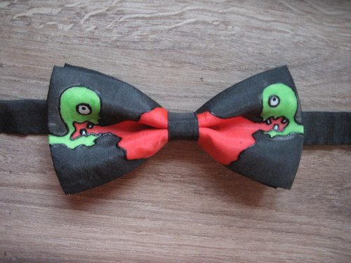 Pánský motýlek - Zombieci (NA PŘÁNÍ) — foto 1
