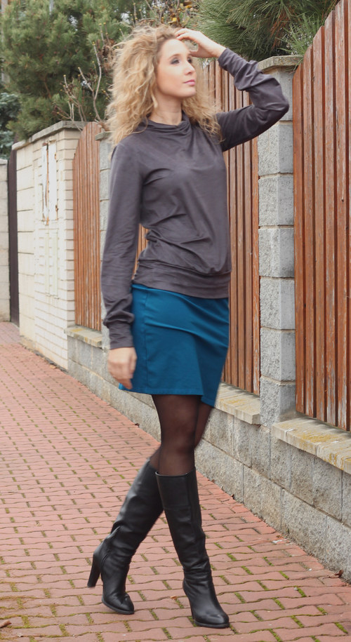 Šedý "semišový" rolák vel.M — foto 1