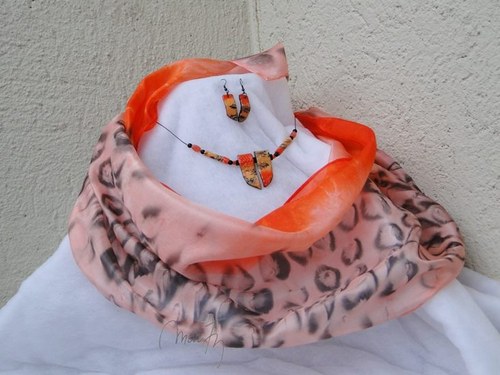 Oranžový leopard Hedvábná šála+náušnice+náhrdelník — foto 1