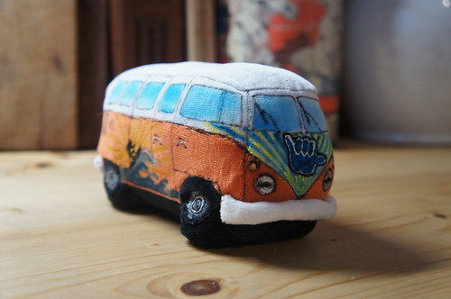 Plyšový busík surf — foto 1