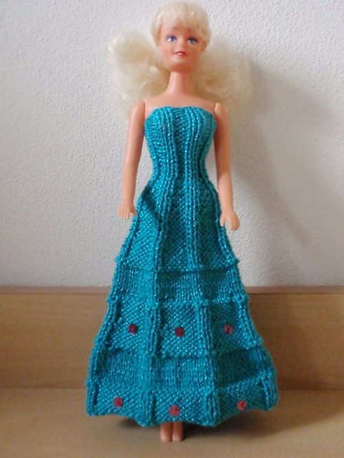 BARBIE-tyrkysové plesovky — foto 1