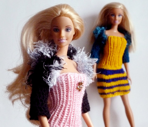 Černé bolerko pro Barbie — foto 1