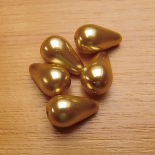 Voskované kapky - 10 x 17 mm