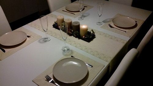 Něžně smetanové prostírání — foto 1
