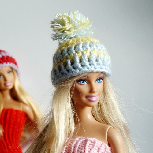 Modro-žlutý kulich pro Barbie — foto 1