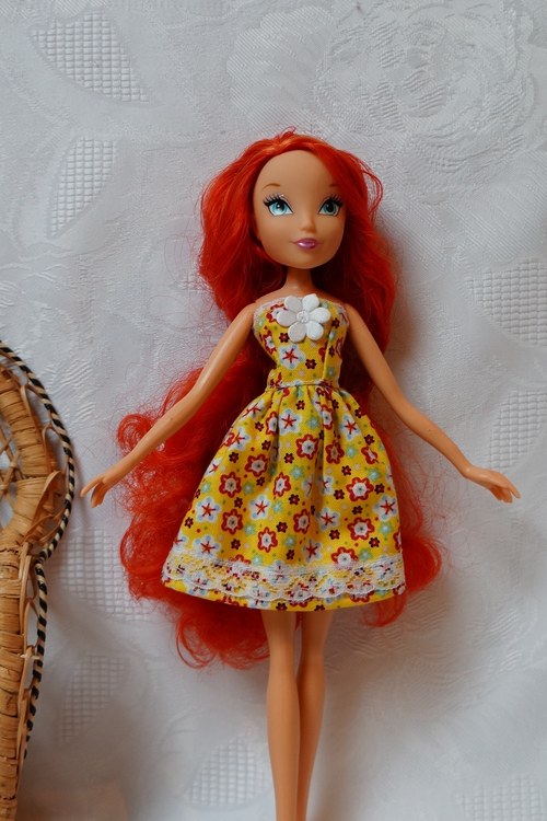 Krátké šaty pro Winx — foto 1