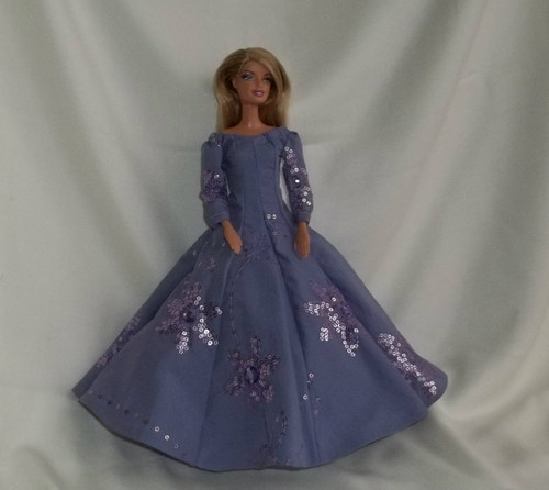 Fialové šaty pro Barbie s flitry-SLEVA — foto 1