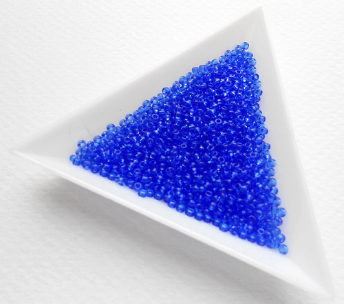 TOHO 11/0 Transparent Sapphire 10 g — foto 1