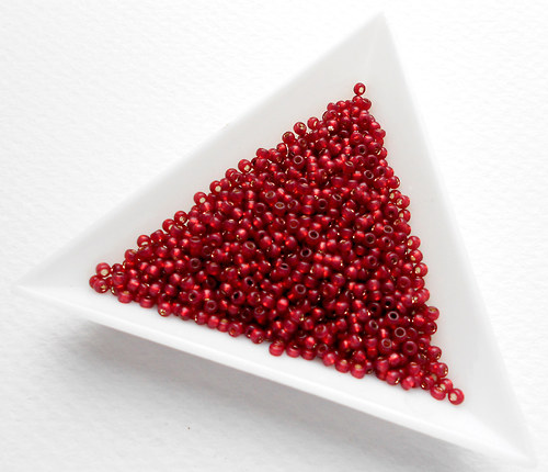 TOHO 11/0 Silver-lined Milky Pomegranate 19 g — foto 1