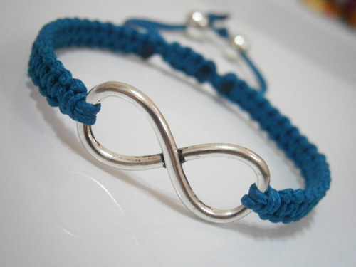 Infinity náramek tmavě tyrkysový (macramé) — foto 1