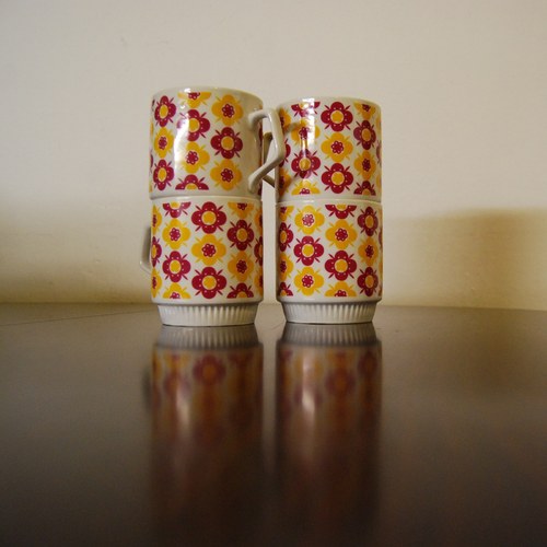 Čtyři hrnky — foto 1