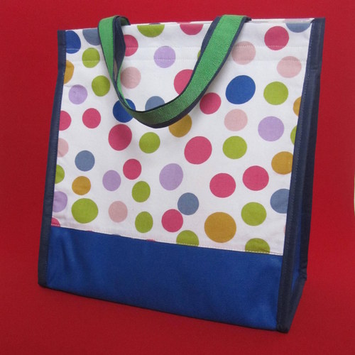 SNACKBAG s uchy- puntík — foto 1