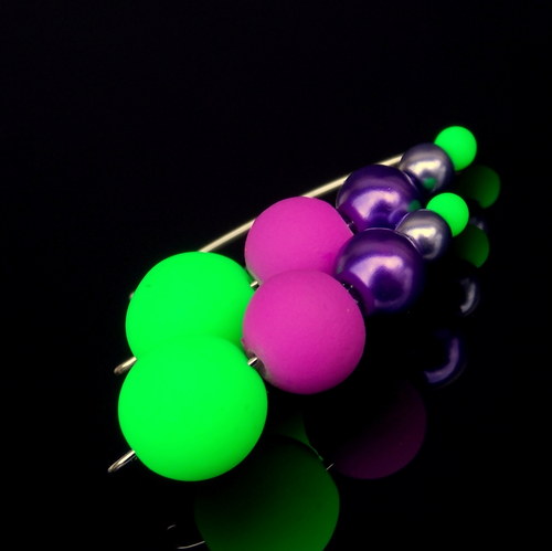 UV Neo Bubbles...SLEVA Z 99,-... — foto 1