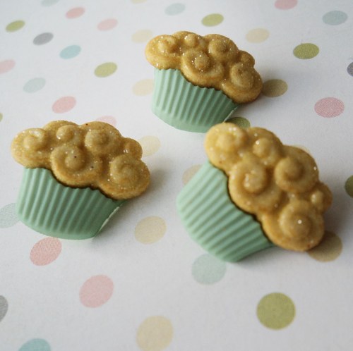 KNOFLÍK dortík pistácie a puding 1,7cm