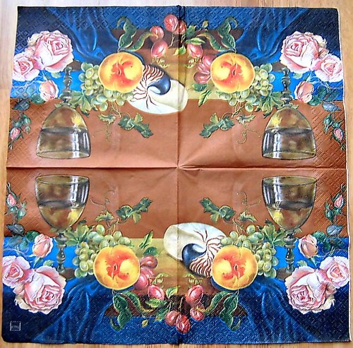 ZA 149 HF - ubrousek 33x33-mušle na stole
