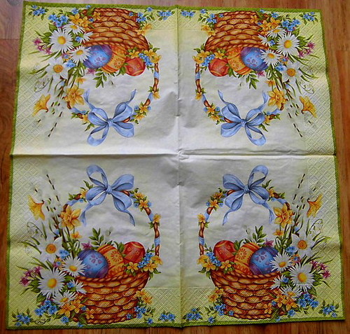 VEL 025 - ubrousek 33x33 - velikonoční košík na ž