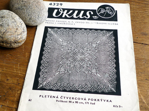 VKUS ... 4329 ... pletená pokrývka — foto 1