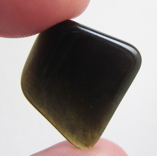 Obsidián zlatý 16x15x5 — foto 1
