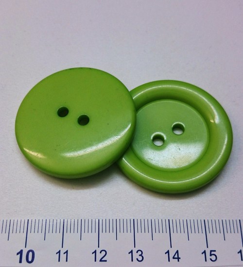 Knoflík plastový zelený 38 mm — foto 1