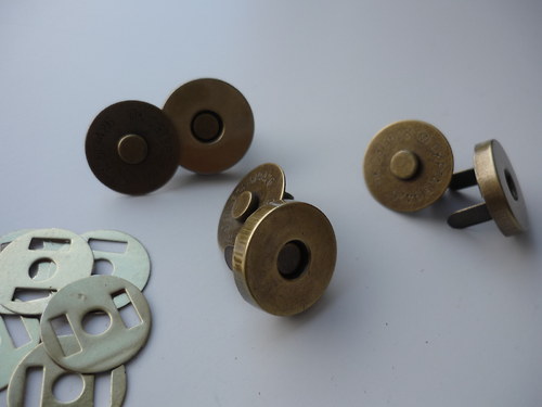 Magnetické zapínání Ø18 mm