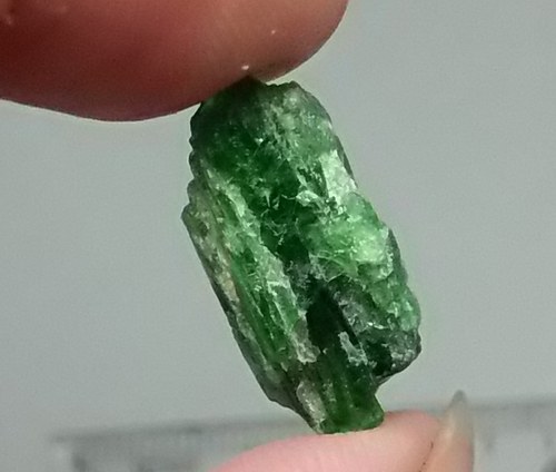 Chromdiopsid surový - B754 — foto 1