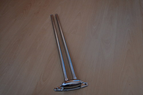 Dvouramenný držák ručníků — foto 1