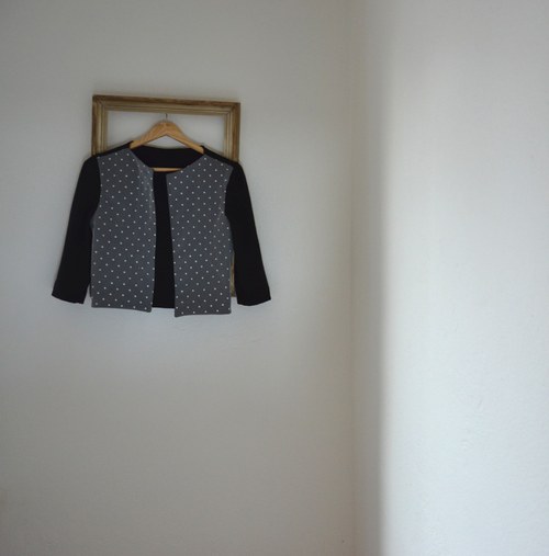 Čierny pohyb biely tyl — foto 1