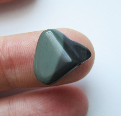 Obsidián 16x13x5 — foto 1