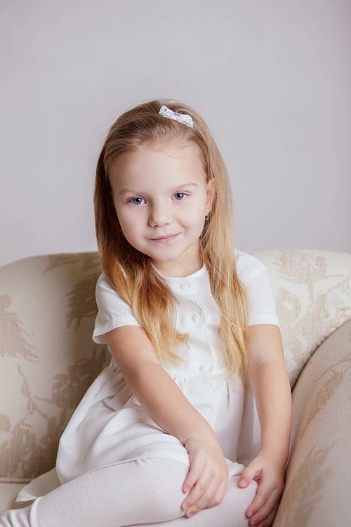 Čelenka s krajkovou mašličkou — foto 1
