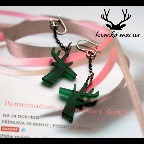 Sušené sobí hlavy — foto 1