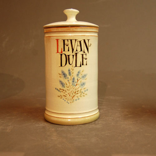 Dóza na levanduli — foto 1