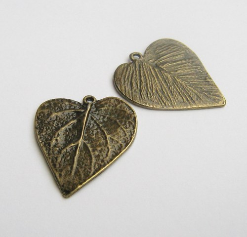 List 26 x 23 mm 10 ks.