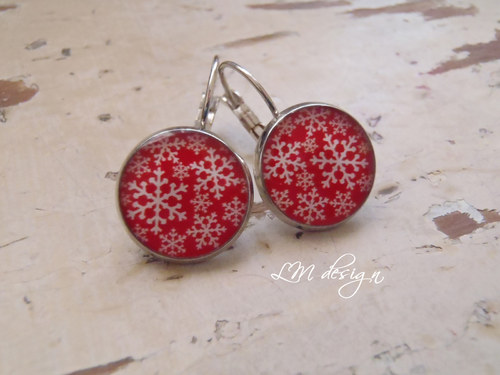 Červené s bílými vločkami — foto 1