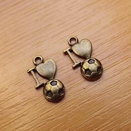 Fotbal - starobronz - 10mm x 17mm