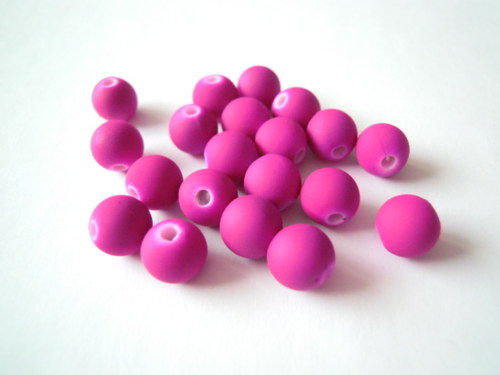 Neonové korálky fuchsiovofialové 8 mm 20ks
