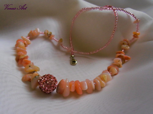 Náhrdelník s minerály "Růžový Opál" Shamballa