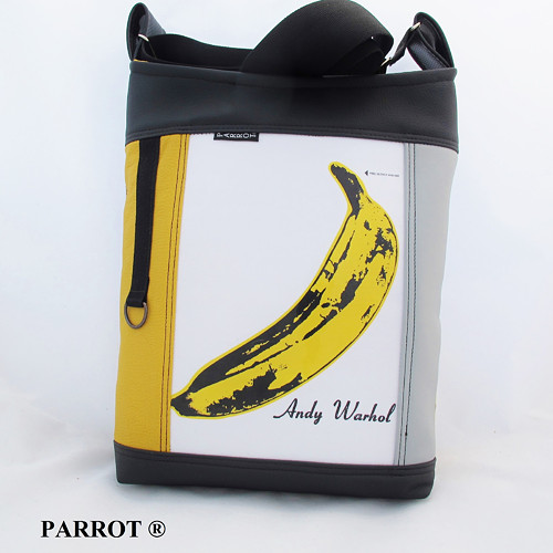 BANANA hand made bag - PARROT® — foto 1