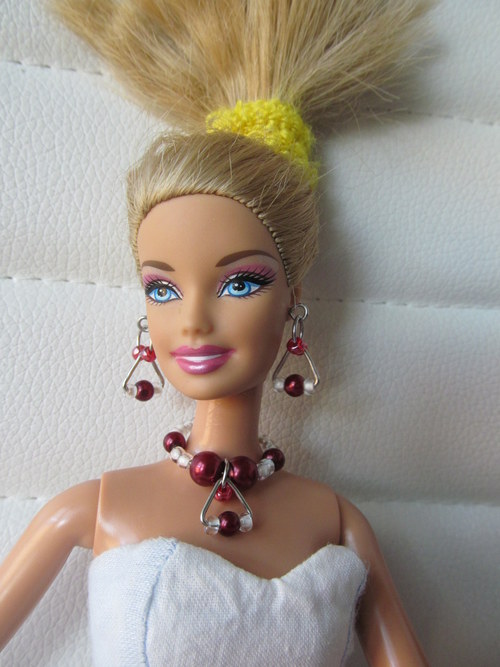Barbie - červenobílý náhrdelník a náušnice — foto 1