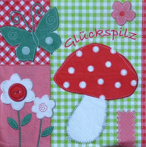 Ubrousek s muchomůrkou — foto 1