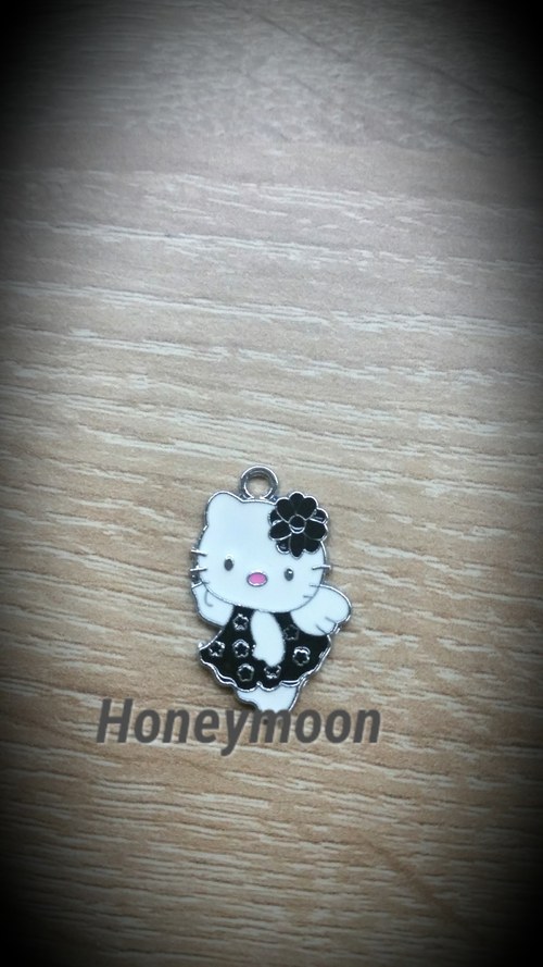 Hello Kitty — foto 1