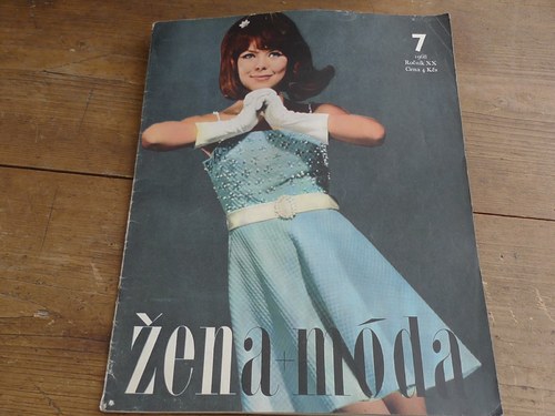 ŽENA a MÓDA ... módní časopis ... 7/1968 — foto 1