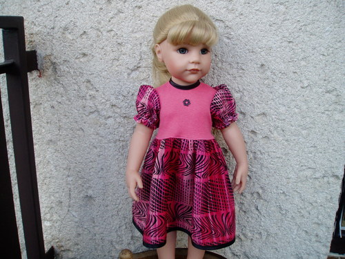 Šatičky pro Hannah — foto 1