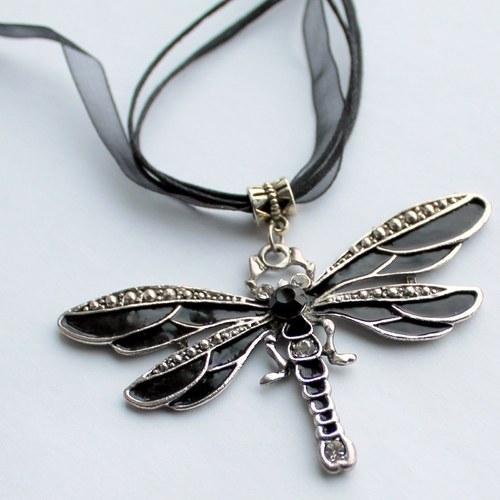 Black dragonfly - náhrdelník — foto 1