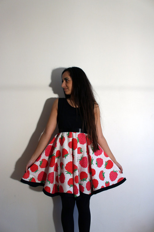 Šaty Himbeeren — foto 1