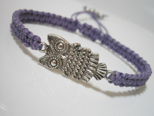 Náramek se sovičkou - fialový (macramé) — foto 1