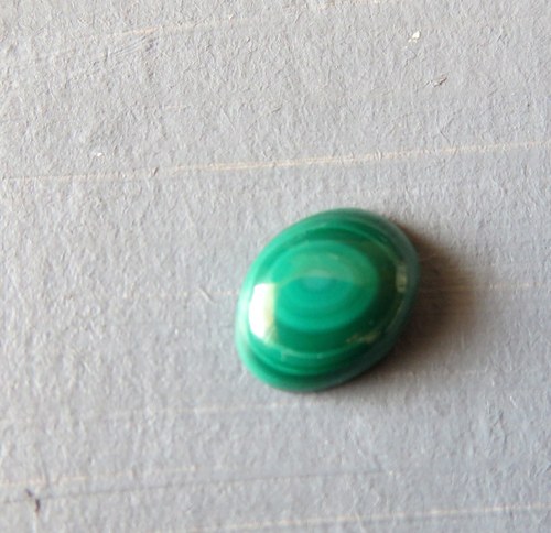 Malachit kabošonek 9x7mm, č.10 — foto 1